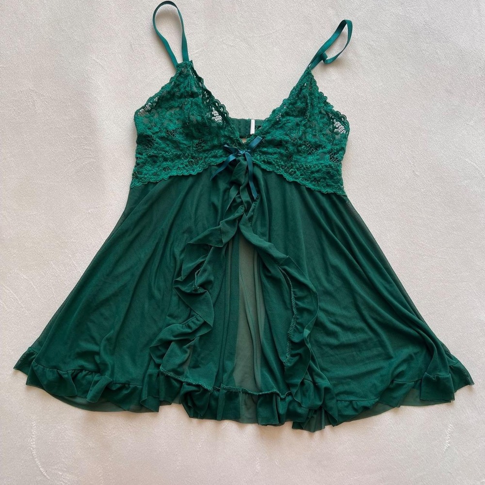 Emerald Green lace Y2K Ren Faire Romantic Feminine Lingerie Top Ruffles Sheer